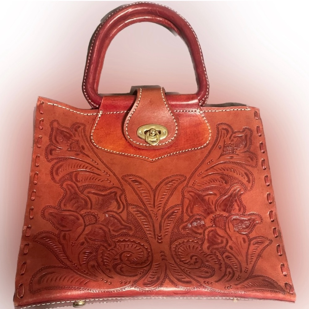 Elegant Red Genuine Leather Handbag